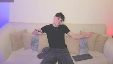 Snapshot of sandro_vitali chatting on 10/12/25, 10:09 sandro_vitali online show from 10/12/25, 10:09
