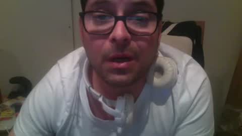 Snapshot of sandrolickyou chatting on 03/25/26, 11:44 sandrolickyou online show from 03/25/26, 11:44