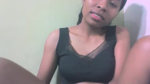 sandy735579 online show from 11/01/25, 08:27