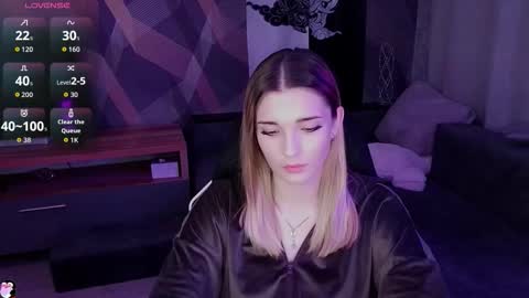 sandy_belle88 online show from 11/13/25, 09:03