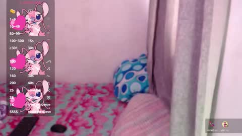 Snapshot of sandy_straw chatting on 10/16/25, 01:56 sandy_straw online show from 10/16/25, 01:56