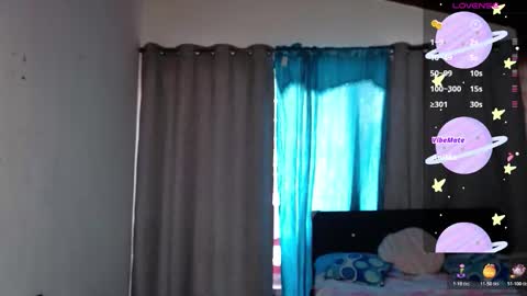 Snapshot of sandy_straw chatting on 12/21/25, 05:20 sandy_straw online show from 12/21/25, 05:20