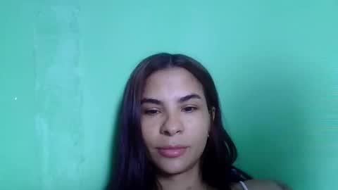 sandycrus112021 online show from 01/05/25, 05:30