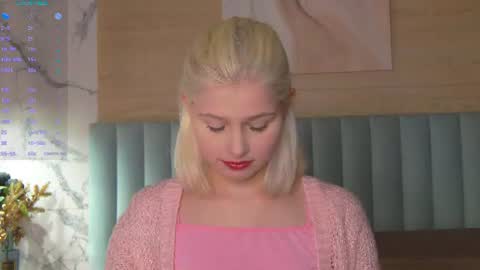 Snapshot of sandyshayes chatting on 07/06/26, 05:37 Sandy online show from 07/06/26, 05:37