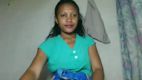 sanelie09 online show from 01/13/26, 05:02