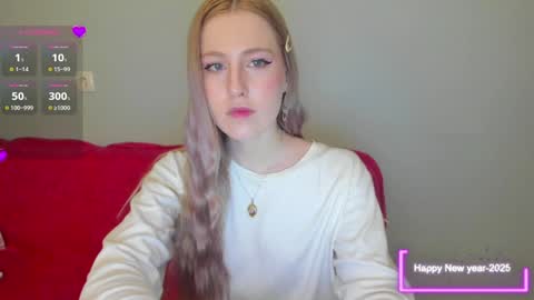 Snapshot of sansarah chatting on 01/08/25, 04:33 Lola online show from 01/08/25, 04:33