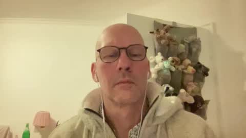 Snapshot of santaclausonice chatting on 11/27/25, 10:34 santaclausonice online show from 11/27/25, 10:34