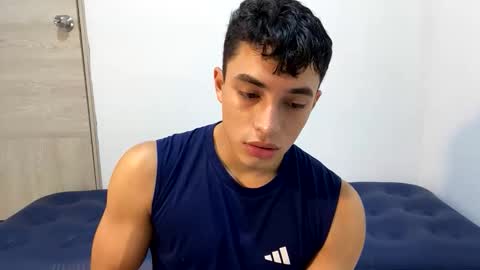 Snapshot of santi36rt chatting on 04/12/26, 01:10 santi36rt online show from 04/12/26, 01:10