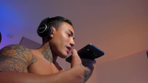Snapshot of santi__ferrer chatting on 06/02/26, 02:35 Santi Ferrer online show from 06/02/26, 02:35