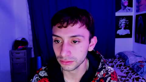 Snapshot of santi_mateo chatting on 02/15/26, 03:58 Santi online show from 02/15/26, 03:58