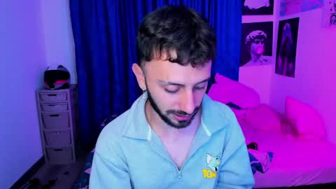 Snapshot of santi_mateo chatting on 05/14/26, 06:09 Santi online show from 05/14/26, 06:09