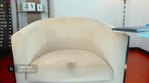 Snapshot of santi_mdz chatting on 06/23/26, 10:02 ADRIK CANO online show from 06/23/26, 10:02