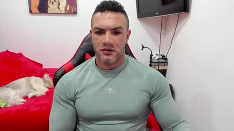 Snapshot of santi_pastori chatting on 10/06/25, 06:38 santi_pastori online show from 10/06/25, 06:38