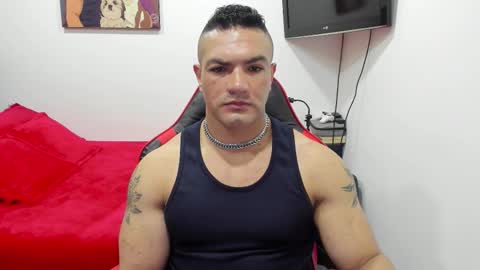 Snapshot of santi_pastori chatting on 11/09/25, 12:25 santi_pastori online show from 11/09/25, 12:25