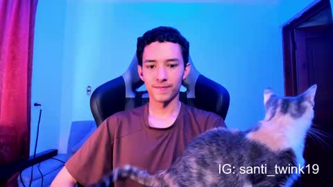 santi_twink19 online show from 12/20/24, 01:33