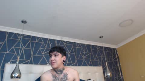 SantiAbader online show from 10/27/25, 07:18