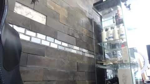 santi online show from 12/03/25, 11:47