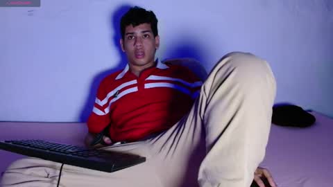 santi online show from 03/31/26, 09:37