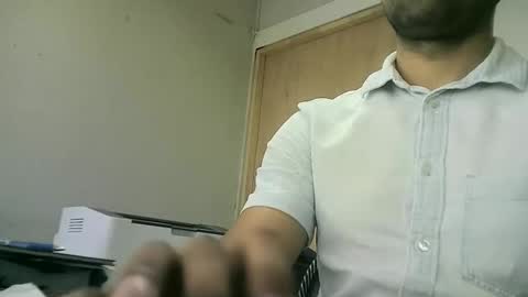 Snapshot of santiagooficial18 chatting on 01/16/25, 07:10 Santiago online show from 01/16/25, 07:10