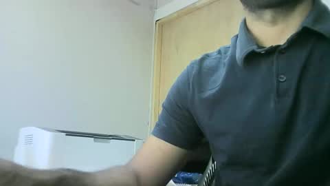 Snapshot of santiagooficial18 chatting on 02/28/25, 07:46 Santiago online show from 02/28/25, 07:46