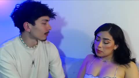 Snapshot of santiatras chatting on 09/25/25, 04:21 Santo online show from 09/25/25, 04:21