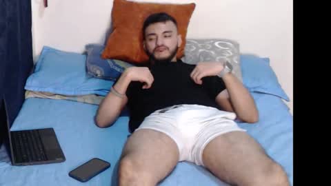 santiexxx online show from 10/11/25, 03:39