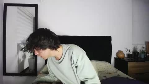 Santii online show from 12/02/24, 10:56