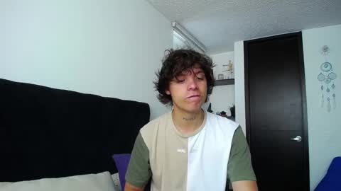 Santii online show from 12/16/24, 05:11