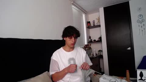 Santii online show from 01/17/25, 04:47