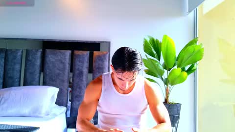 Santiago Seans online show from 02/26/26, 01:21