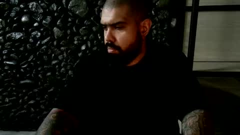 Snapshot of santino_zanoli chatting on 10/29/25, 05:31 Santino online show from 10/29/25, 05:31