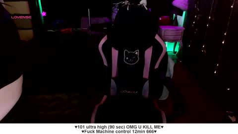 Liah Santos online show from 09/30/25, 12:21