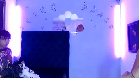 Snapshot of santy_bigcock chatting on 12/29/24, 01:06 santiago online show from 12/29/24, 01:06