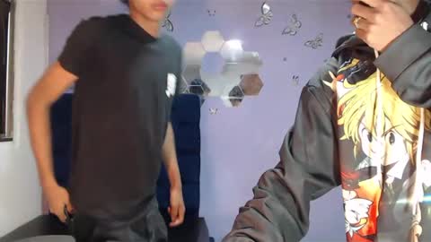 Snapshot of santy_bigcock chatting on 01/05/25, 01:26 santiago online show from 01/05/25, 01:26