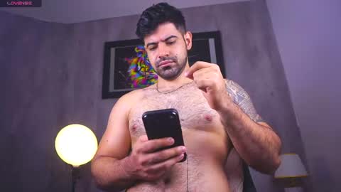 Snapshot of santy_king25 chatting on 06/16/26, 10:51 santiago online show from 06/16/26, 10:51