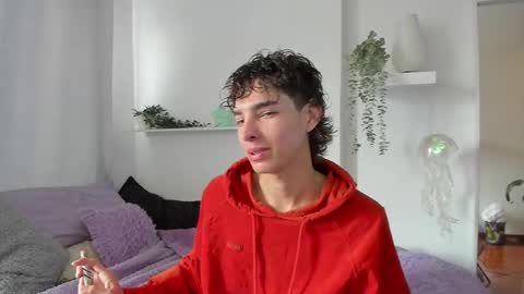 kitty online show from 01/15/26, 05:49