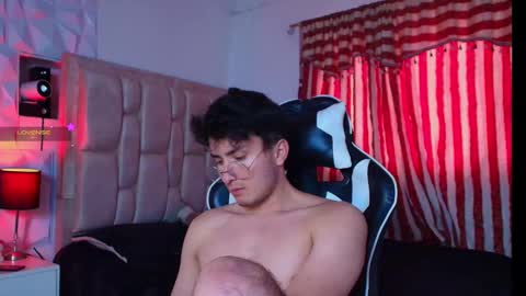 Santyago online show from 01/15/25, 09:41