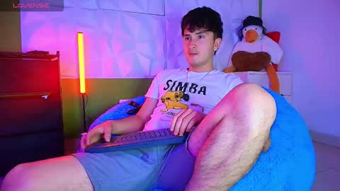 Santyago online show from 09/29/25, 07:08