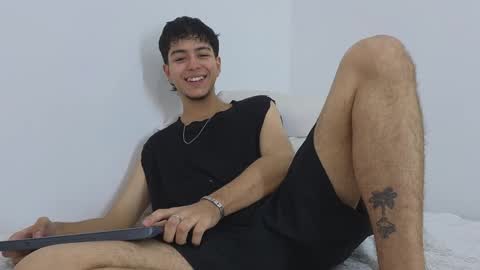 Snapshot of santybig18 chatting on 12/16/24, 06:16 santybig18 online show from 12/16/24, 06:16