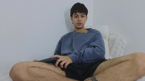 Snapshot of santybig18 chatting on 12/17/24, 12:34 santybig18 online show from 12/17/24, 12:34