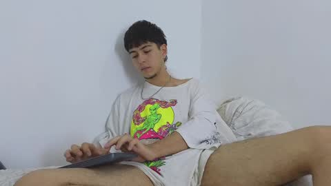 Snapshot of santybig18 chatting on 12/21/24, 12:31 santybig18 online show from 12/21/24, 12:31