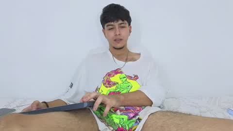 Snapshot of santybig18 chatting on 01/13/25, 03:12 santybig18 online show from 01/13/25, 03:12