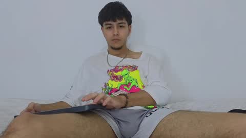 Snapshot of santybig18 chatting on 01/18/25, 03:20 santybig18 online show from 01/18/25, 03:20