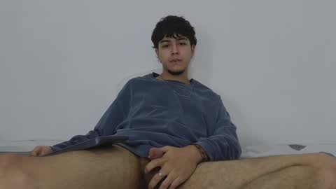 Snapshot of santybig18 chatting on 02/10/25, 07:04 santybig18 online show from 02/10/25, 07:04