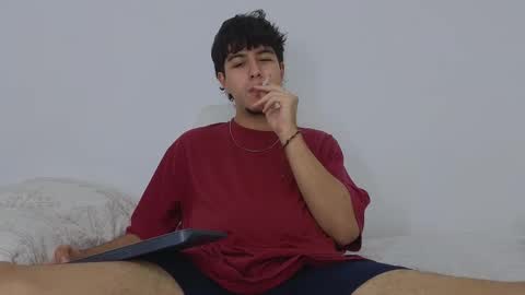 Snapshot of santybig18 chatting on 02/21/25, 07:12 santybig18 online show from 02/21/25, 07:12