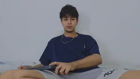 Snapshot of santybig18 chatting on 03/01/25, 08:02 santybig18 online show from 03/01/25, 08:02