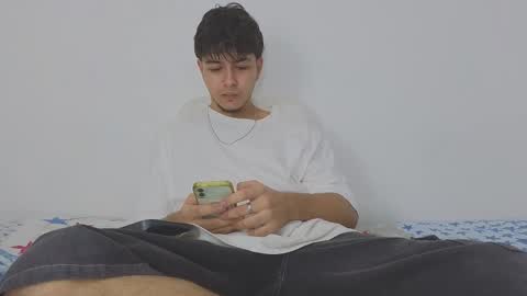 Snapshot of santybig18 chatting on 03/07/25, 04:02 santybig18 online show from 03/07/25, 04:02