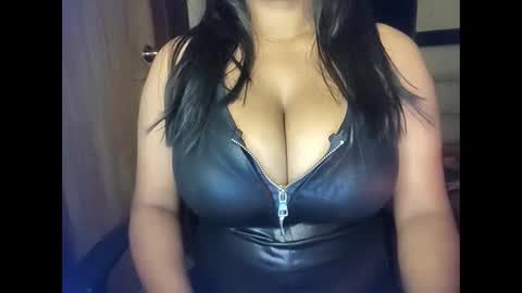 sanvi13 online show from 01/30/25, 03:08