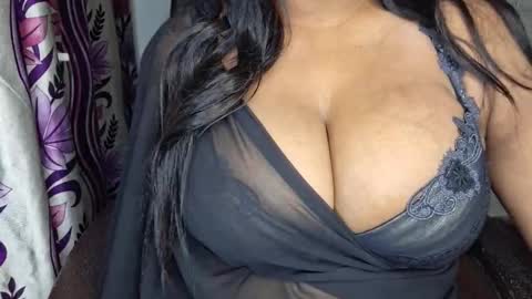 sanvi13 online show from 01/12/26, 05:40