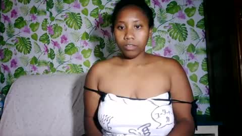 Snapshot of sanyah513 chatting on 06/15/26, 01:46 sanya online show from 06/15/26, 01:46